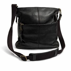 Sak Black Leather Women's Crossbody Bag, Travel, Cloth Strap, Clean
